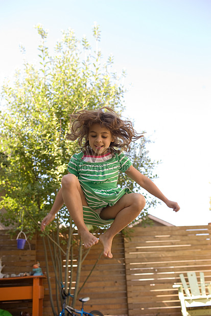 Girl Jumping On Trampoline Photo Image Picture Free Download 501485815 Lovepik Com