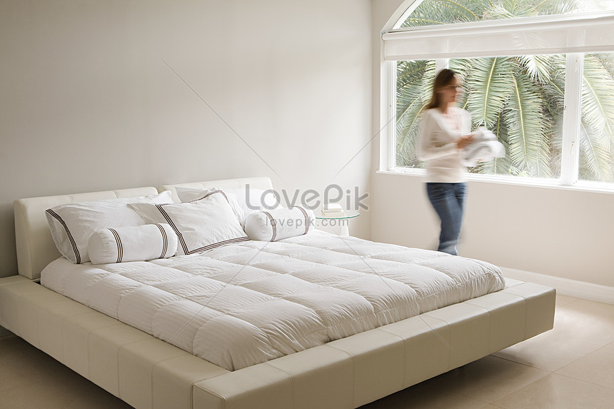 Lovepik صورة Jpg 501500060 Id صورة فوتوغرافية بحث صور امرأة في غرفة النوم