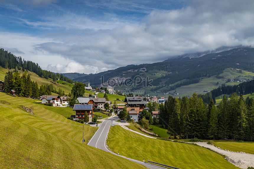 Pemandangan Indah Pedesaan Alpine Gambar Unduh Gratis Foto 501551247 Format Gambar Jpg Lovepik Com