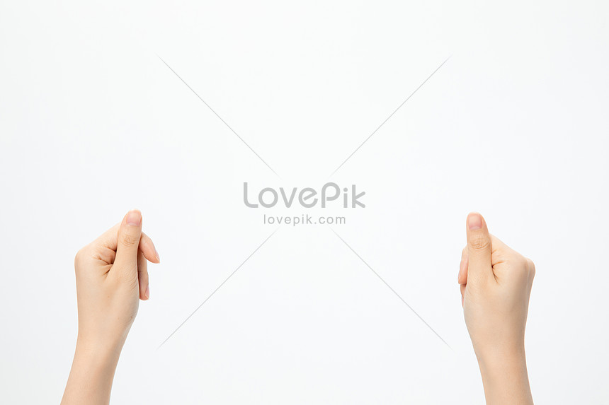 両手で物を握るイメージ 写真 Id Prf画像フォーマットjpg Jp Lovepik Com