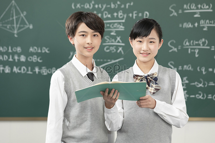 High school student japan hi-res stock photography and images