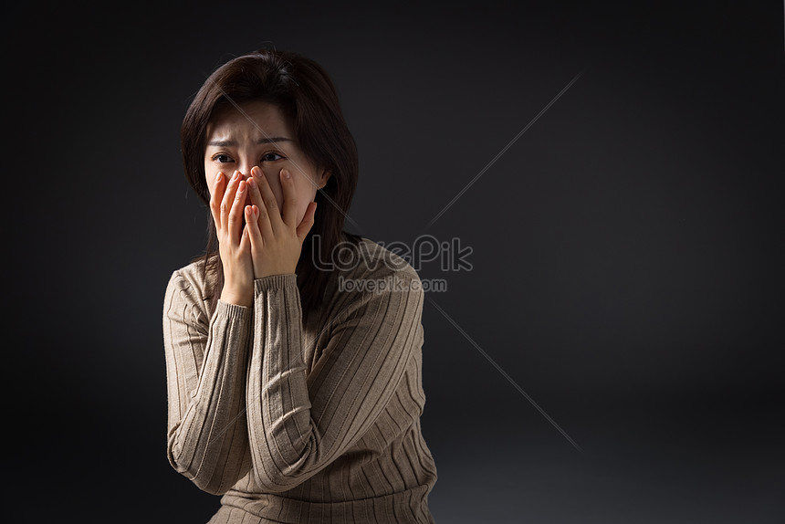 寂しい女性の表情悲しいイメージ 写真 Id Prf画像フォーマットjpg Jp Lovepik Com