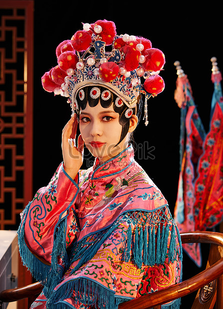 The Quintessence Of Chinese Opera