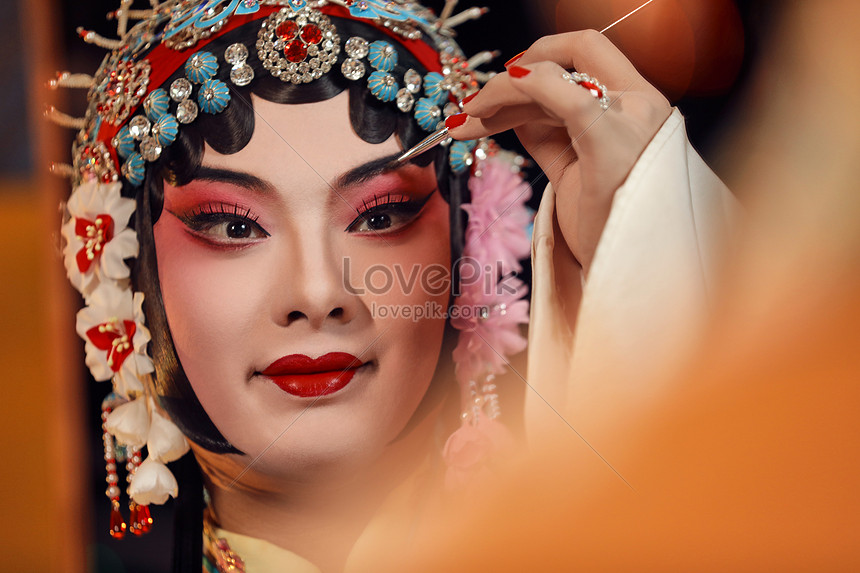 Chinese Opera Huadan Makeup Thrush