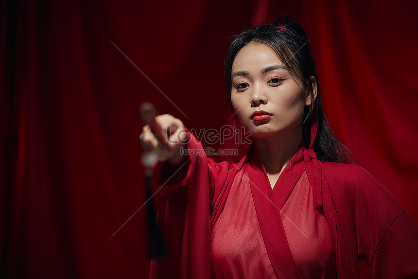 Image Of Chinese Style Beauty Holding Flute In Hand Picture And HD ...