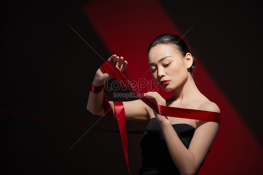 Beautiful Temperament Woman With Arm Wrapped In Ribbon Picture And HD ...