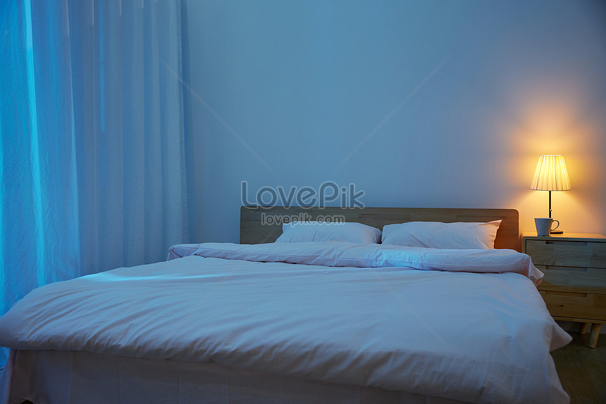 Simple Home Bedroom At Night Picture And HD Photos | Free Download On  Lovepik