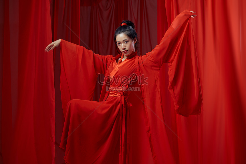 Chinese Style Hanfu Womens Dance Classical Dance Picture And HD Photos ...