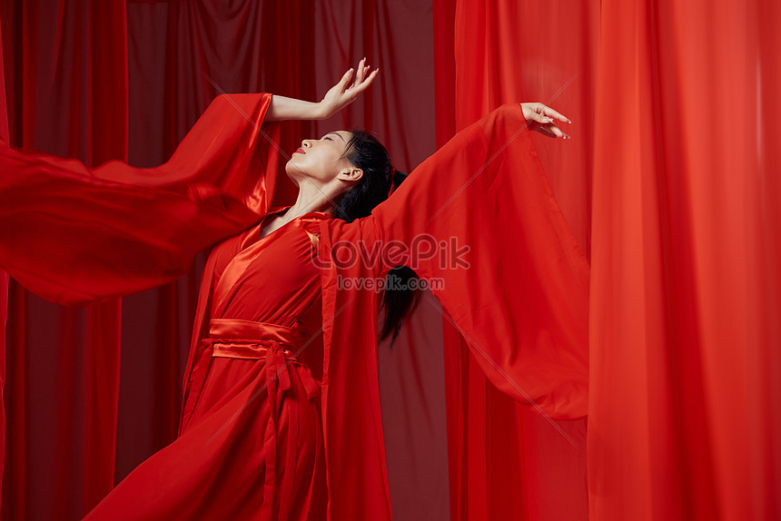 Hanfu Beauty Dance Classical Dance Picture And HD Photos | Free ...